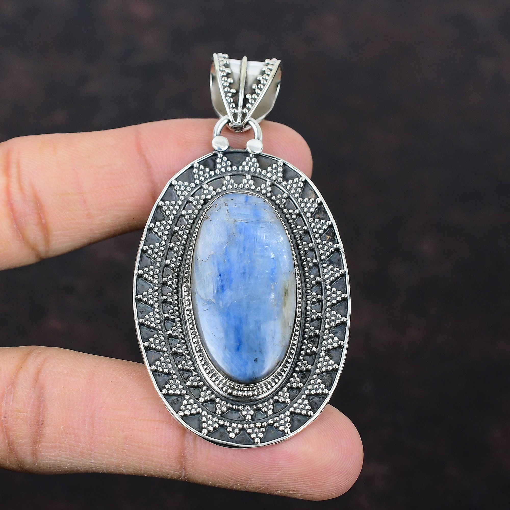 Ciondolo in cianite fatto a mano: gioiello in argento sterling 925 con pietre preziose