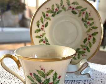 Lenox Holiday Footed Cup & Saucer Set