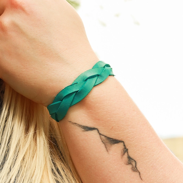 Mystery Braid Leather Bracelet - Handmade, Accessory