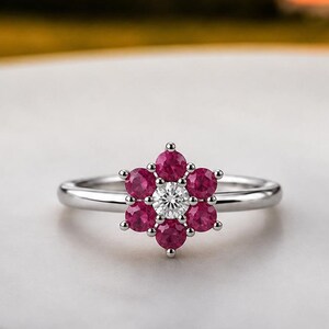 Pink Ruby Floral Ring, Minimalist Ruby Flower Ring, Floral Ruby Cluster Ring, July Birthstone Ring,  Unique Engagement Ring,  Lotus Ring
