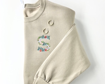 Floral Letter Custom Embroidered Crewneck, Personalized Initial Sweatshirt, Floral Embroidered Sweatshirt, Embroidered Sweatshirt