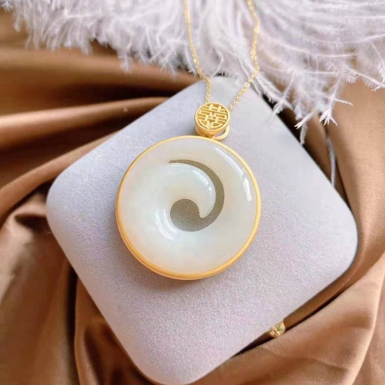 Natural Hetian White Jade Gold Necklace Retro Christmas Sale Jewelry gifts.