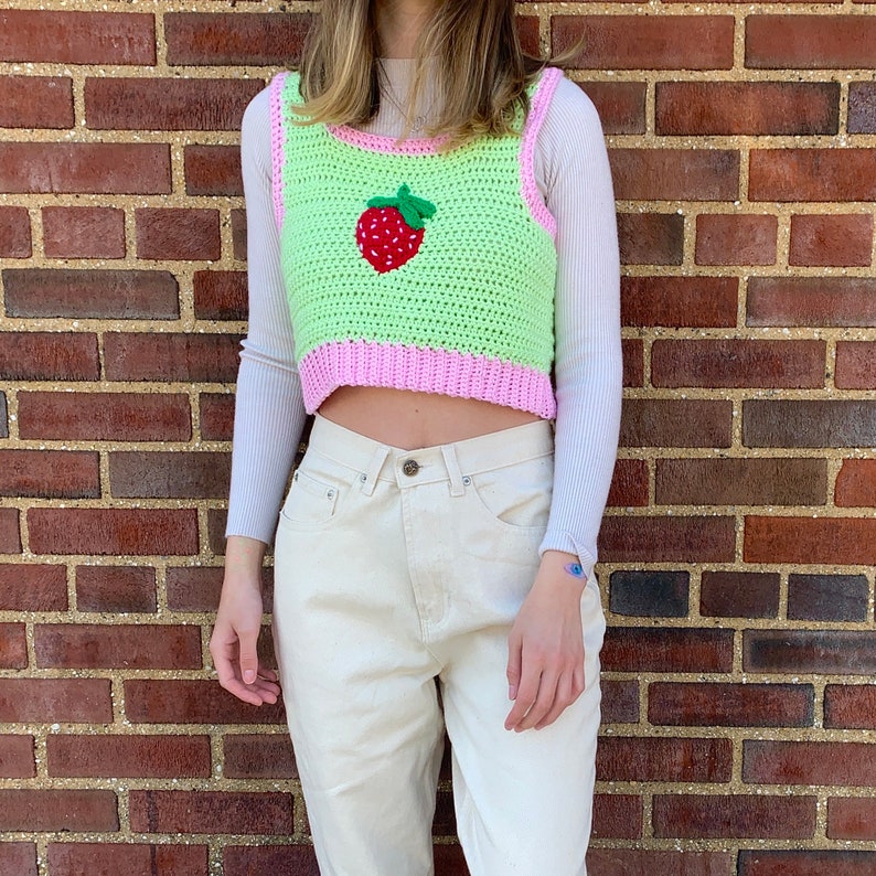 Strawberry Vest PATTERN/ Crochet Vest Pattern/ Fruit Top Pattern/ Crochet Pattern for Women/ Beginner Friendly Pattern/ Easy Crochet Pattern image 9