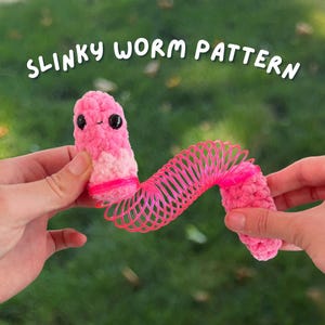 Crochet Slinky Worm Pattern: Easy Fidget Toy (PDF Pattern)