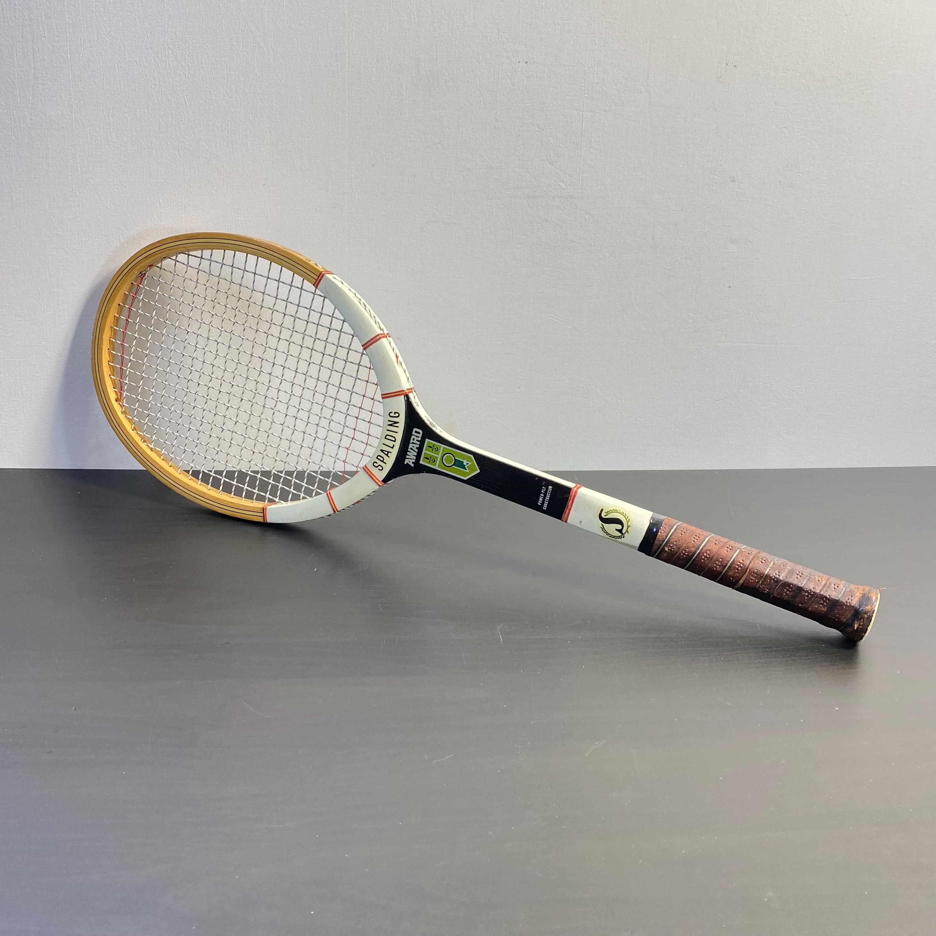 Raquette de tennis en bois vintage Spalding Award construction Raquette de tennis en bois vintage Spalding Award construction