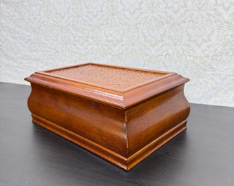 Vintage 1998 Bombay Company Cherry Wood, Jewelry Box Blue Velvet Lined Rectangular Tray Rings.