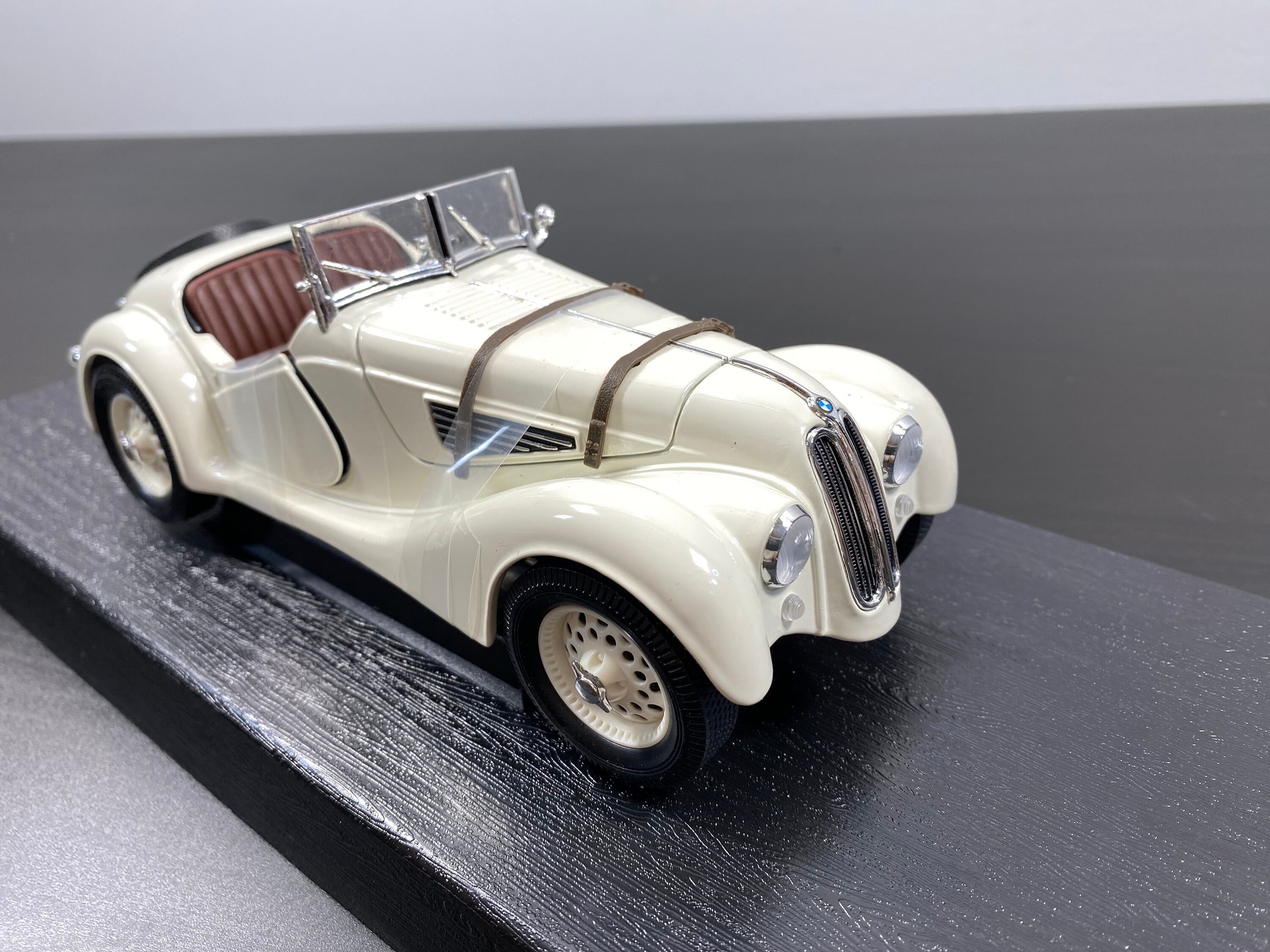 BMW328ロードスターミッレミリア1940 フィギュア BMW328ロードスターミッレミリア1940 フィギュア