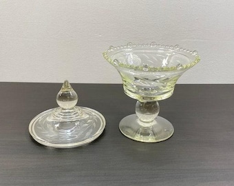 Vintage Clear Glass Compote Dish – Footed Candy Bowl with Lid