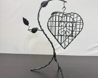 Cage à oiseaux vintage en forme de coeur en fil métallique avec élément décoratif en feuilles, décoration de jardin décorative noire