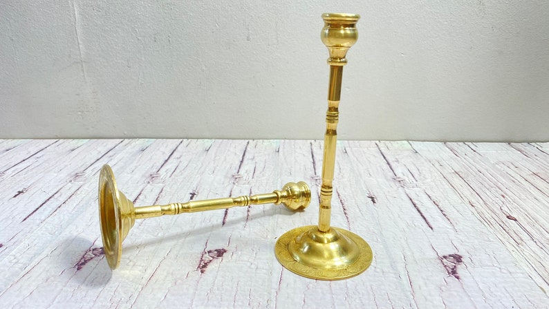 Pair Of Tall Elegant Brass Candlesticks, 2 Candle Stick Holders, Rare Centerpiece, Candelabra, Antique Style, Unique Gift, Nice Shape. zdjęcie 6