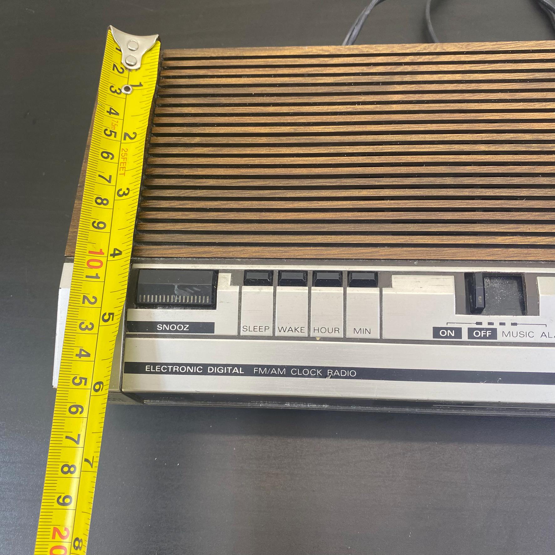 Vintage 1980s GE Digital Alarm Clock Radio Am/fm Red LED Light Time ...