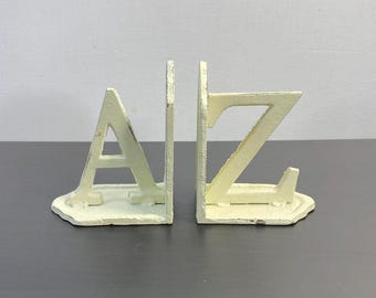 Office Desktop Metal Cover, Alphabet A to Z Letter Cover, White Tabletop Bookends, Alphabet Letter, Shelf Organization, Library Book Stopper