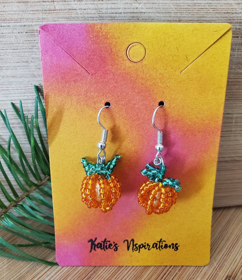Beaded Pumpkin Charm Jewelry Set