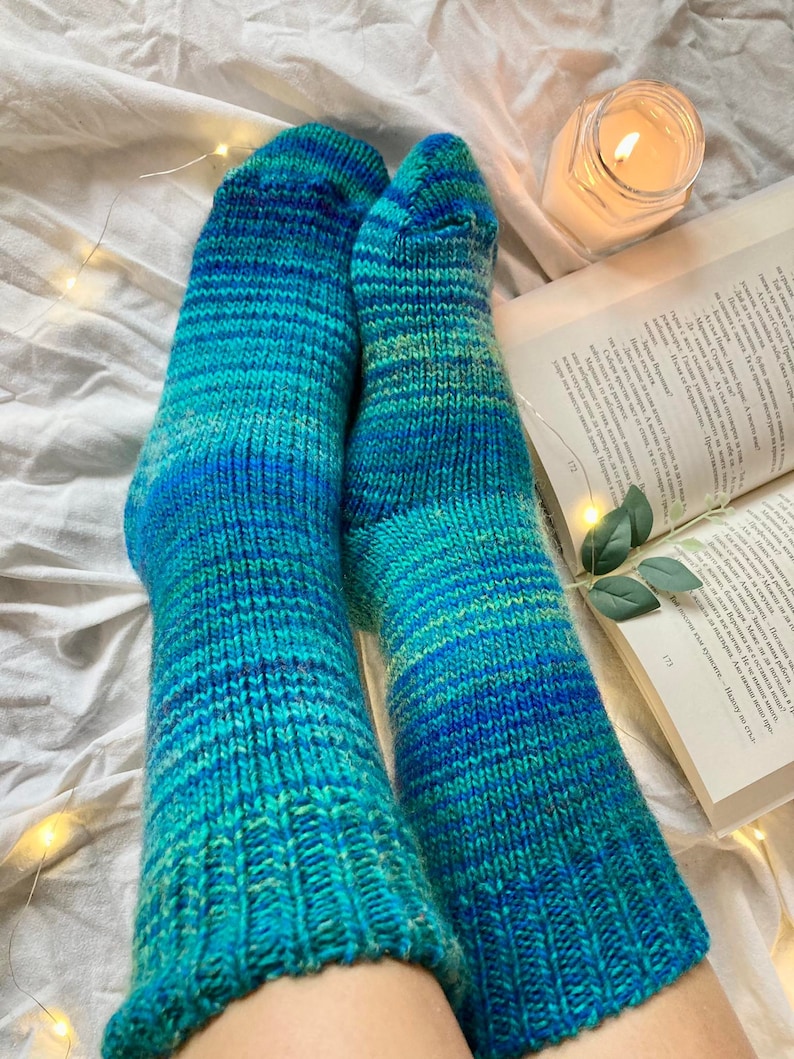 Calcetines de lana hechos a mano calcetines cálidos de invierno ideales para senderismo calcetines extra gruesos calcetines acogedores lana de cordero imagen 3
