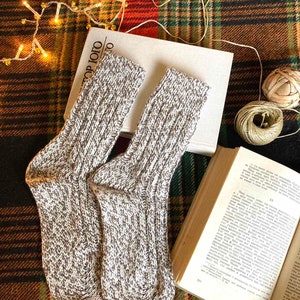 Gestrickte Wollsocken Warme Wintersocken Ideal zum Wandern Extra Dicke Socken Kuschelige Socken Bild 3