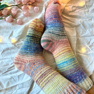 Bunte handgestrickte Socken aus reiner Wolle Socken Warme Wintersocken Extra dicke Socken Bild 2