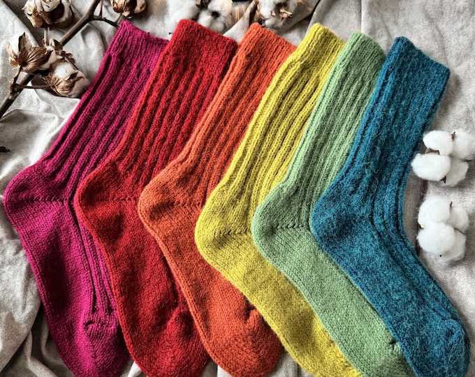 Knitted Alpaca Wool Socks: Warm Winter Hiking Socks