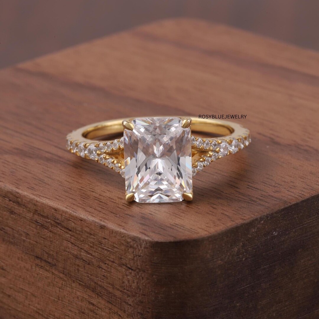 Radiant Cut Lab Grown Diamond Wedding Ring, 14K Yellow Gold Ring, Split ...