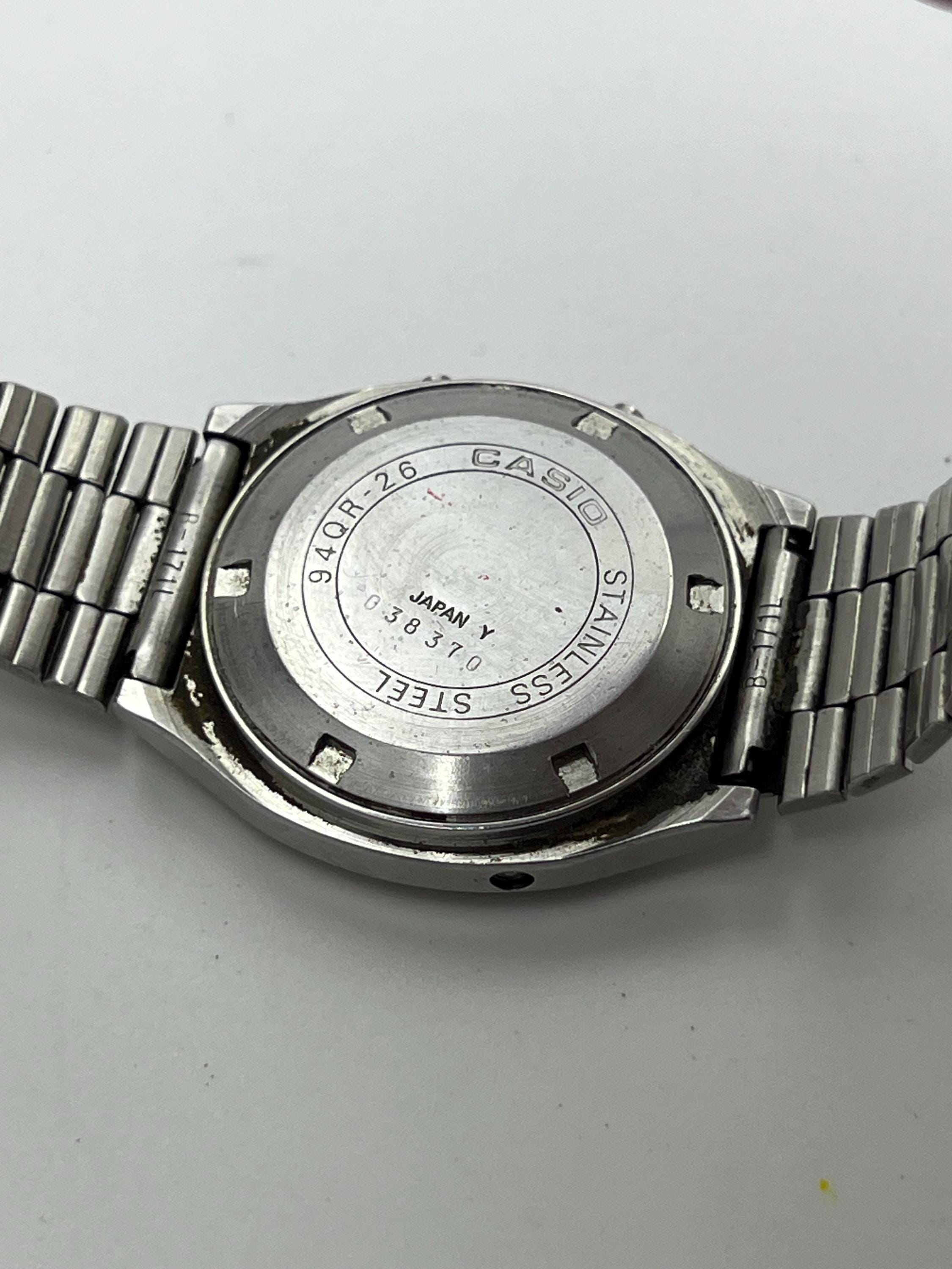 1970年代のヴィンテージ カシオ デジタル 94QR-26 腕時計