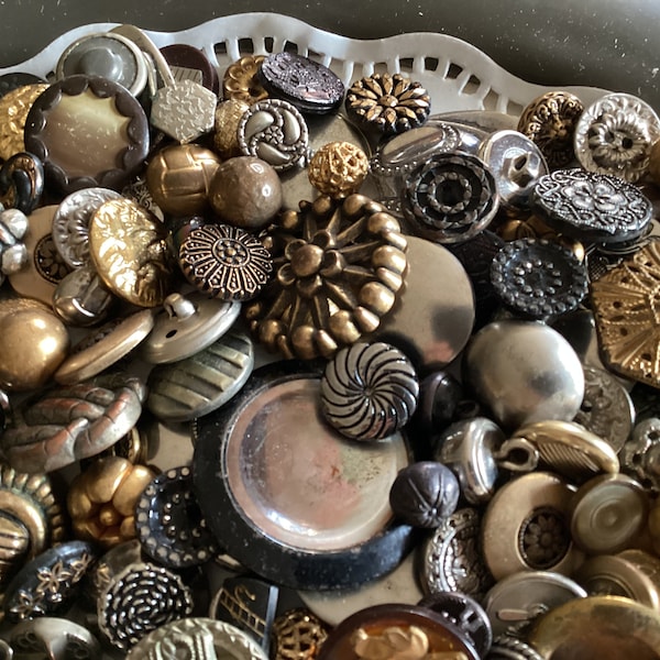 Antique Vintage fancy Metal button lot gold metal button lot silver metal button lot collector buttons journaling slow stitch scrapbooking