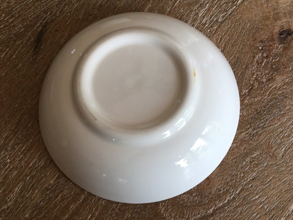 Sweet vintage porcelain flower trinket dish paste… - image 3