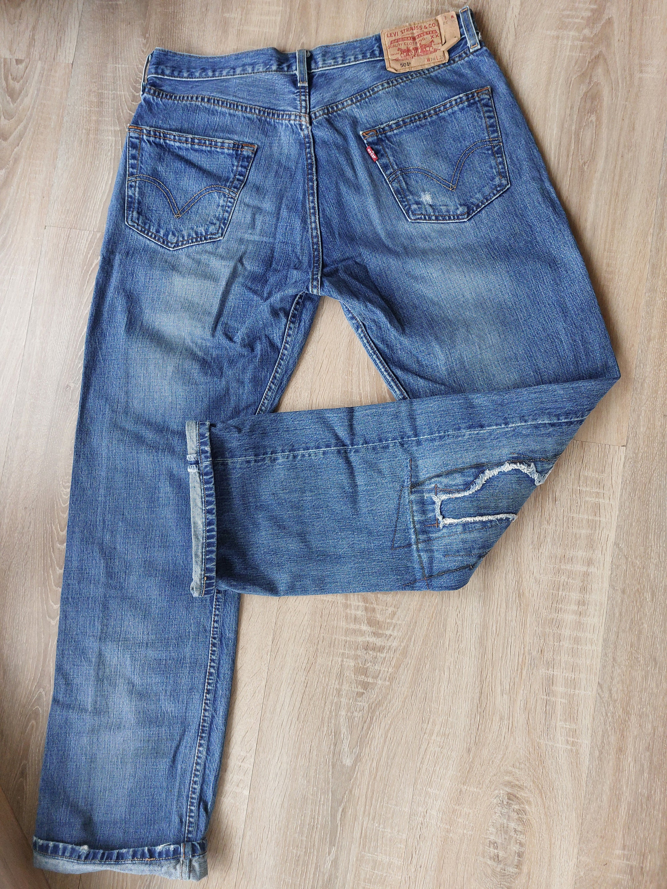 Vintage 90s Levi's 501 Jeans: Distressed Denim W34/L32 - Etsy