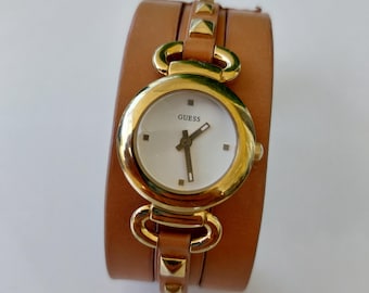 Guess W0160L4 Women's Watch Analogue Quartz Silver Dial Brown Leather Strap - Does NOT SHIP to the USA
