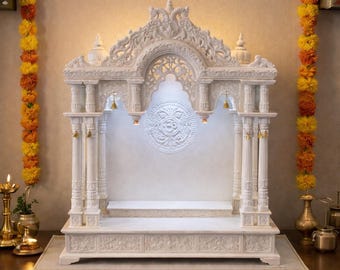 家庭用白大理石寺院、手彫りのヒンドゥー教プージャマンディールキャビネット