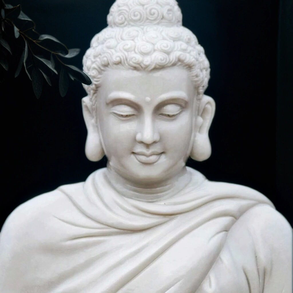 Gautama Buddha Small Statue Customize White Marble Sculpture Showpiece