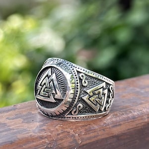 Valknut Ring STERLING SILVER 925 Viking Runic Odin Sacred Symbols interlocked Triangles Snoldelev Stone