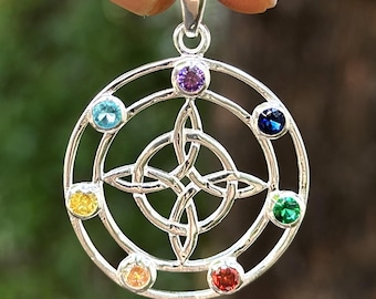 Colgante Nudo de Bruja de Plata de Ley 925 Amuleto Oculto de Protección Nudo Mágico Símbolo Espiritual Encanto de Bruja