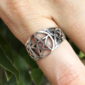 Pentagram Ring 925 Sterling Silver Star Pentacle Sacred Symbols five-pointed star Talisman Protective Amulet Exclusive Gift