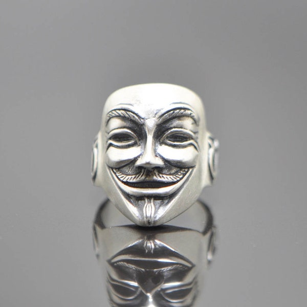 Guy Fawkes Mask Ring 925 Sterling Silver V for Vendetta Anonymous Mask Exclusive design