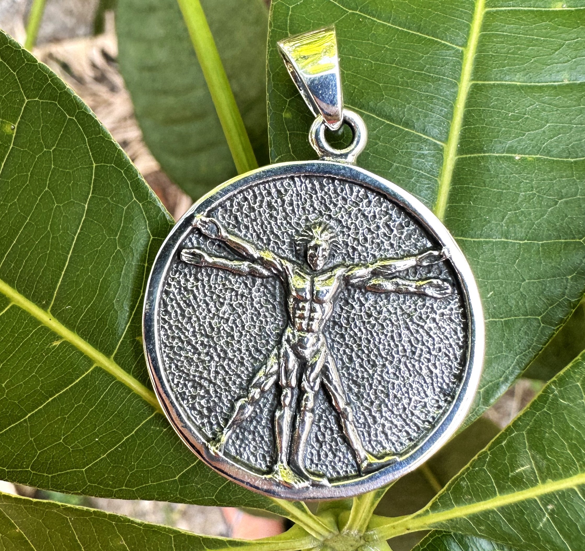 Vitruvian Man Pendant 925 STERLING SILVER Da Vinci Drawing