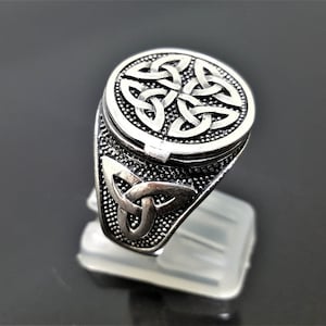 Triquetra Locket Ring STERLING SILVER 925 Trinity Celtic Knot Sacred Symbols Talisman Protective Amulet Occult Secret Compartment