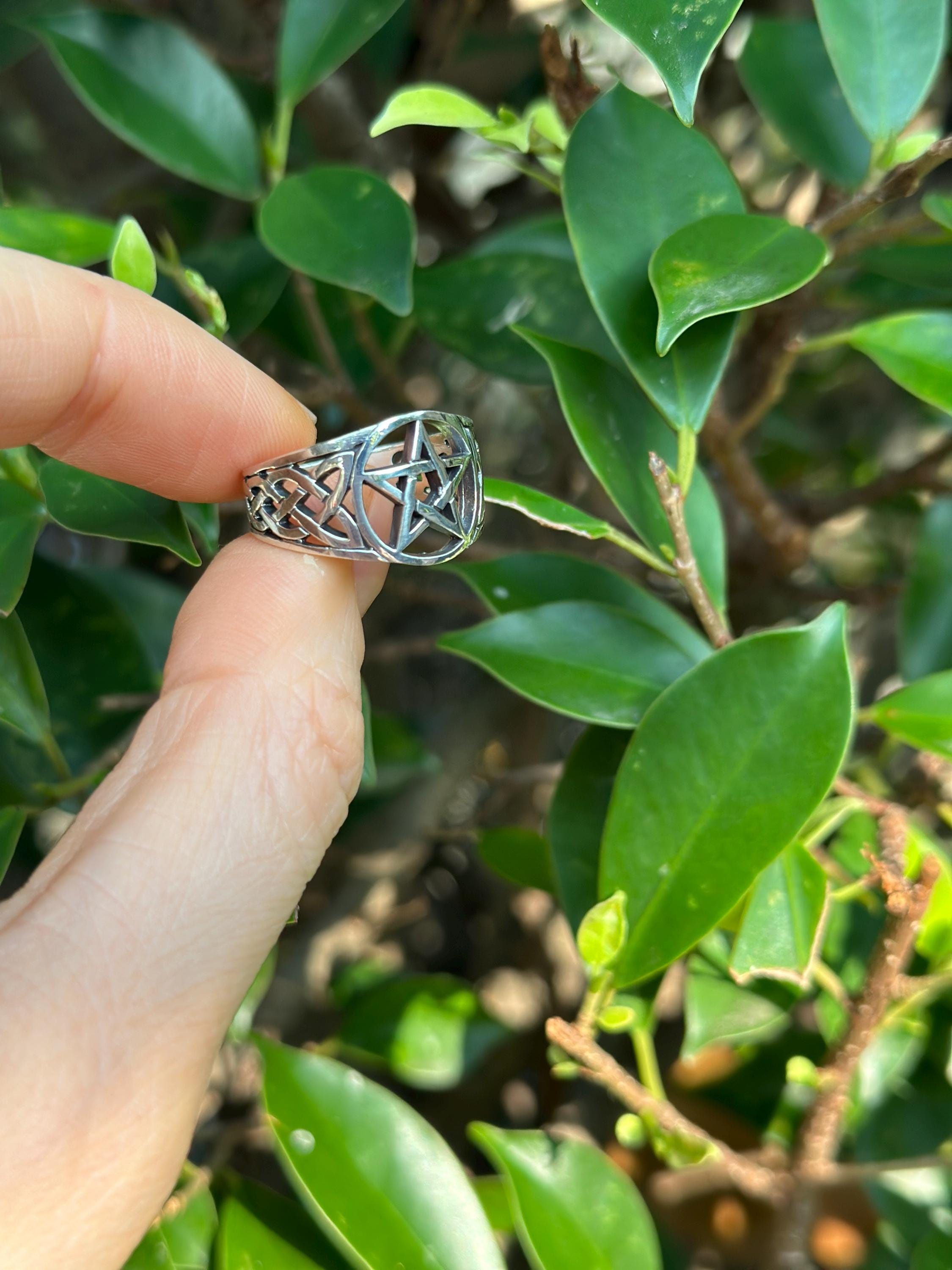 ペンタグラムリング 925 スターリングシルバー スターペンタクル 神聖