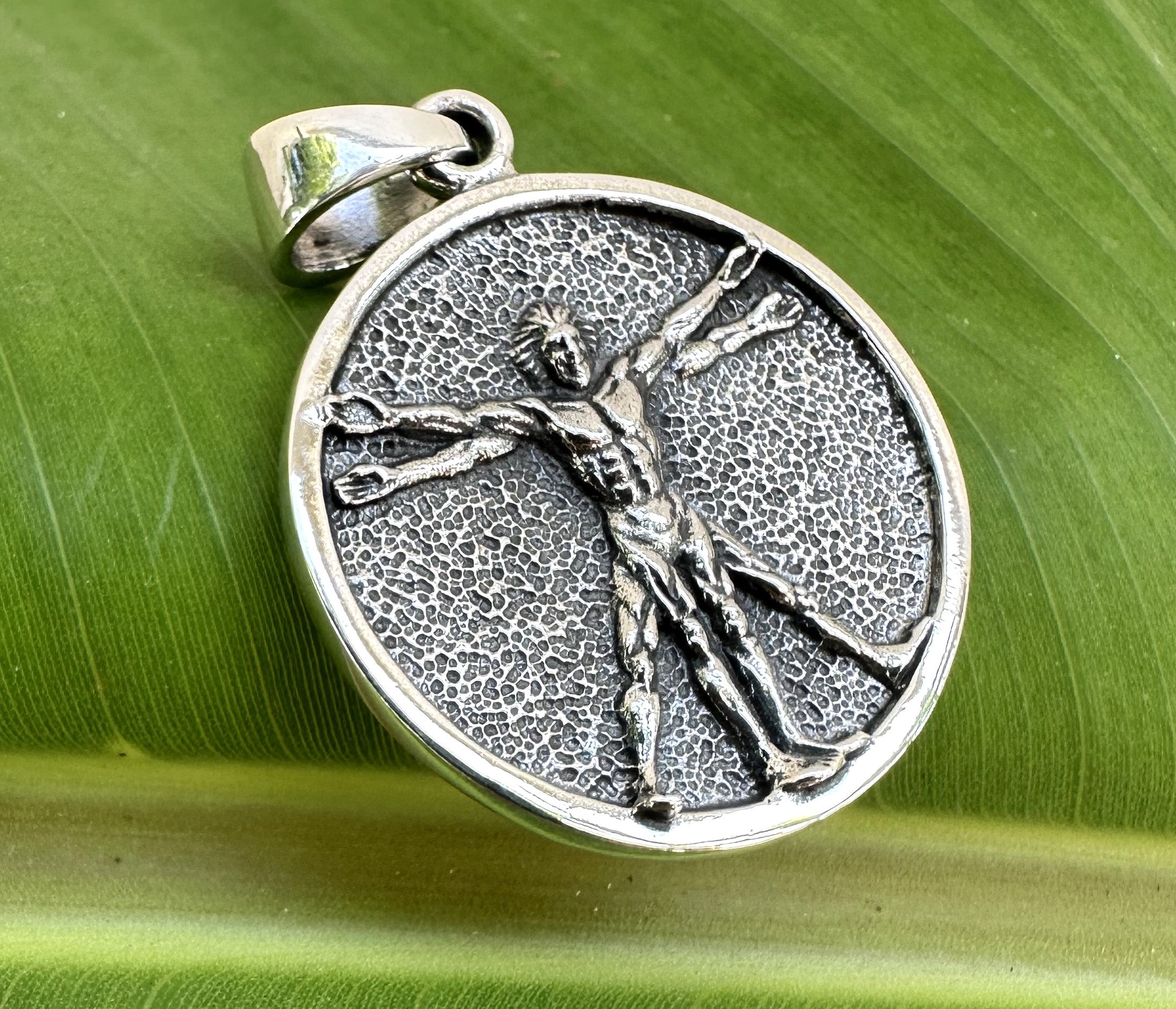 Silver Vitruvian Man Necklace – Serge DeNimes