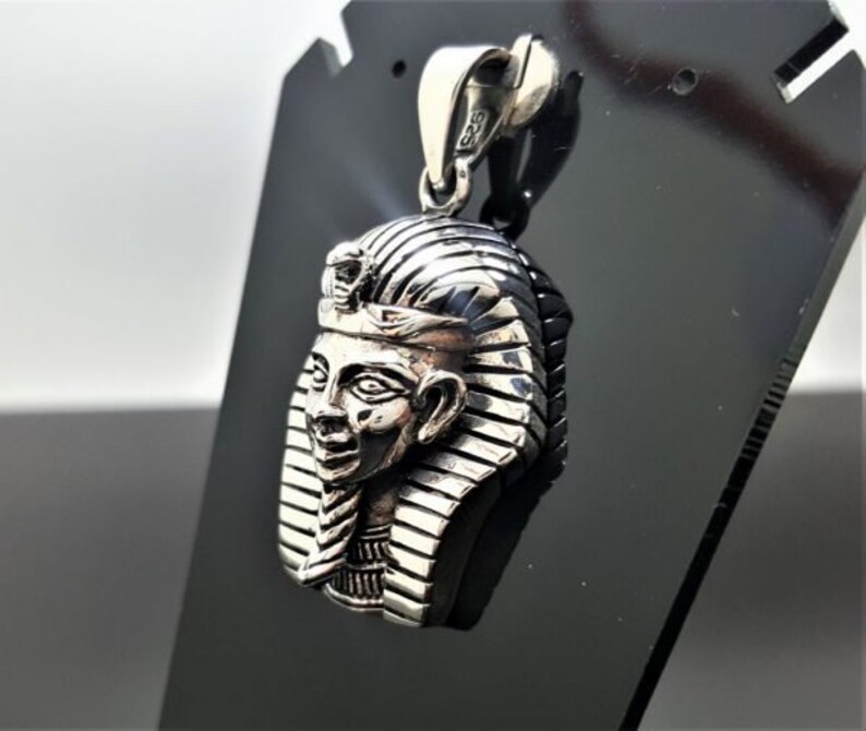 Silver pharaoh pendant Clearance