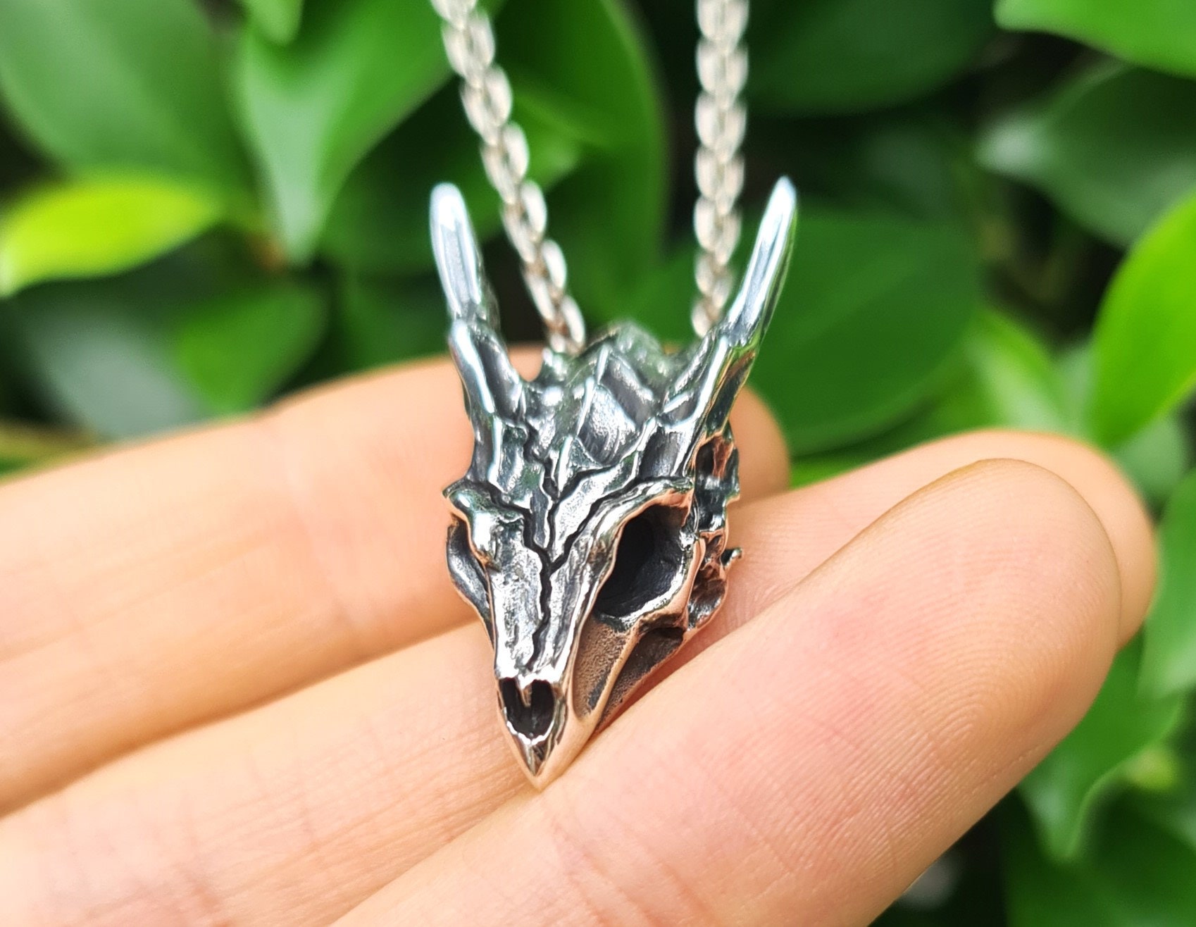 Dragon skull necklace deals