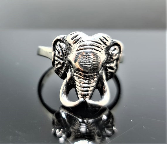 Turquoise Silver Elephant Ring Detailed Craftmanship Adjustable Free Gift  Box | eBay