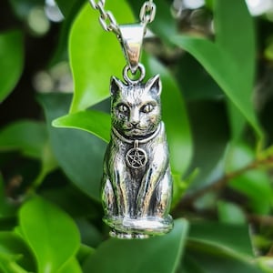 Magic Cat Pentagram Pendant STERLING SILVER 925 Witch's Cat Magical Creature Witchcraft Sacred Symbols Occult Talisman Protection Amulet