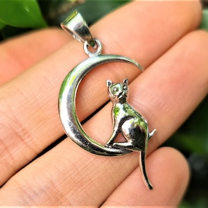 Cat & Crescent Moon Pendant STERLING SILVER 925 Cat Magical Creature Witchcraft Sacred Symbols Talisman Amulet