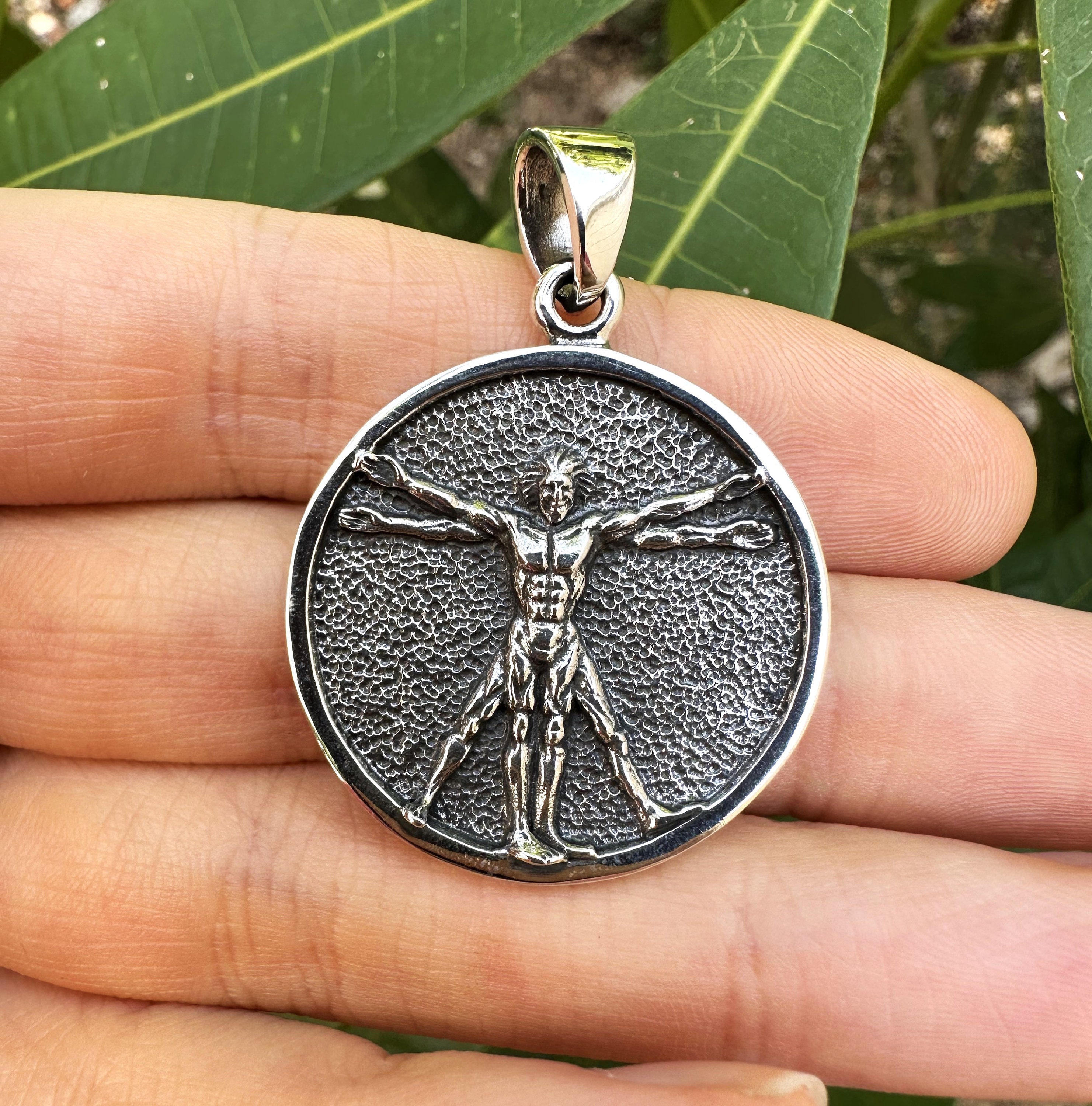 Silver the Vitruvian Man Necklace Leonardo Da Vinci Art