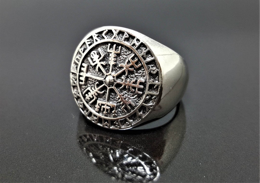 ヴェグヴィシルリング 925スターリングシルバー アイスランドの魔法の 