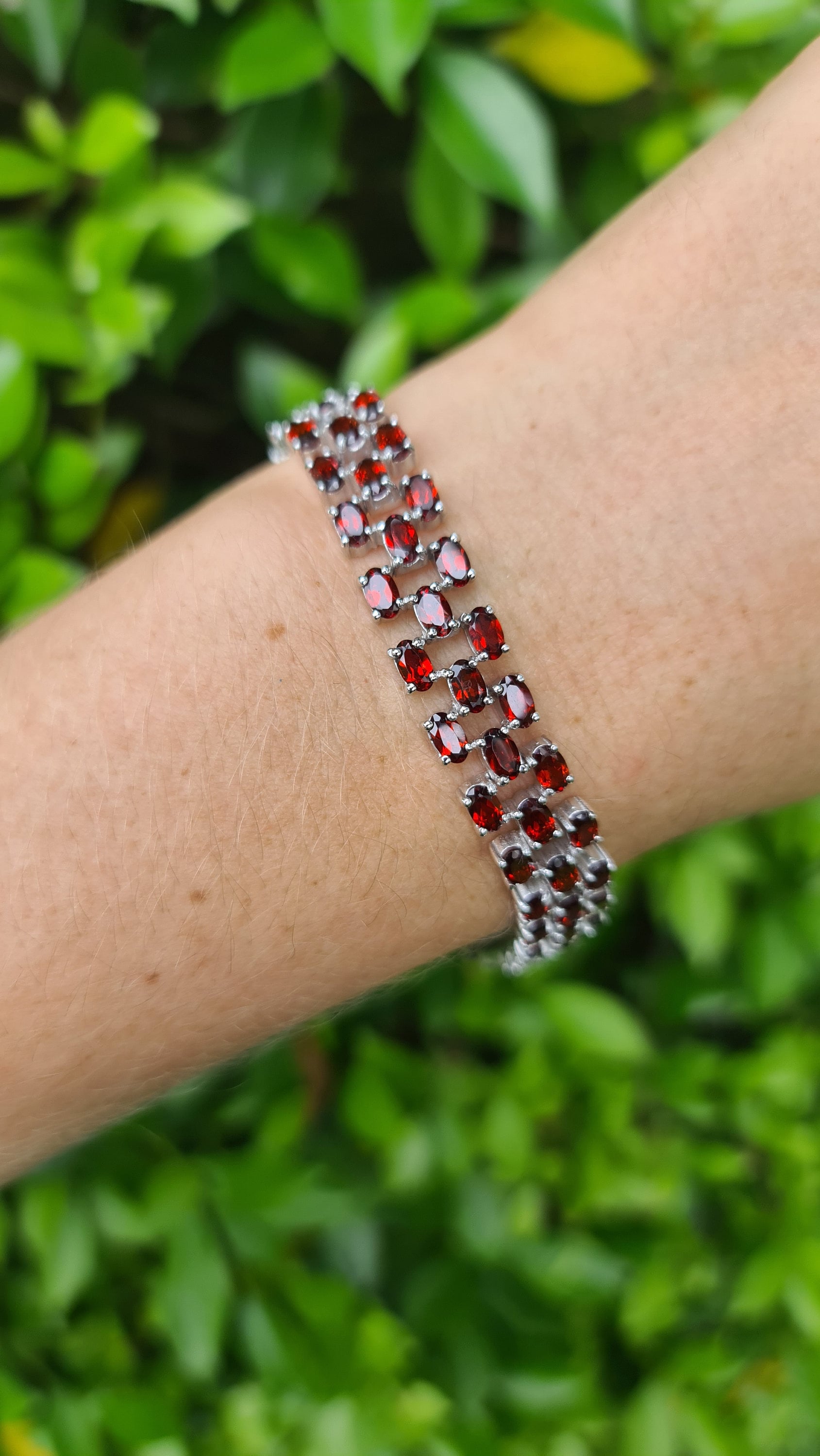 【ギフ_包装】 本物のガーネットブレスレット スターリングシルバー 925 アクセサリー