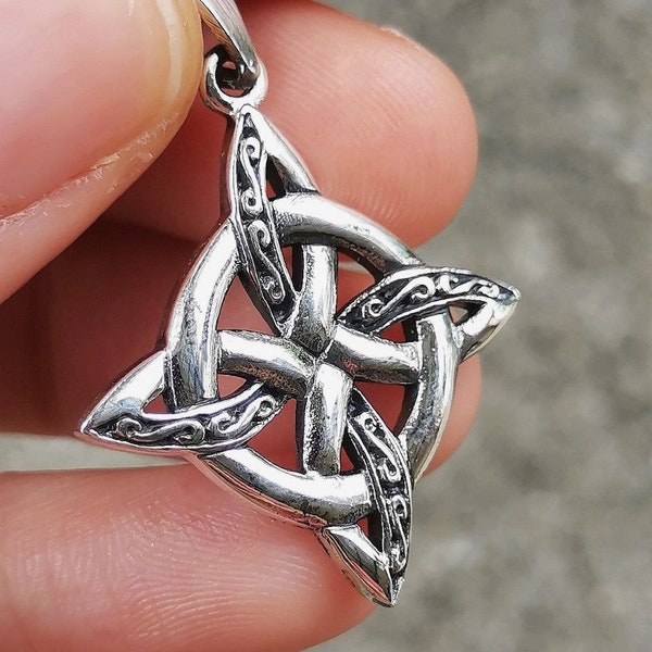 Pendentif noeud de sorcière en argent sterling 925 Protection amulette occulte noeud magique symbole spirituel charme de sorcière