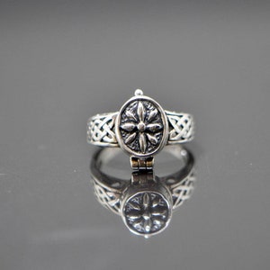 Locket Ring 925 Sterling Silver Poison Hidden Secret Compartment Pill Locket Ring