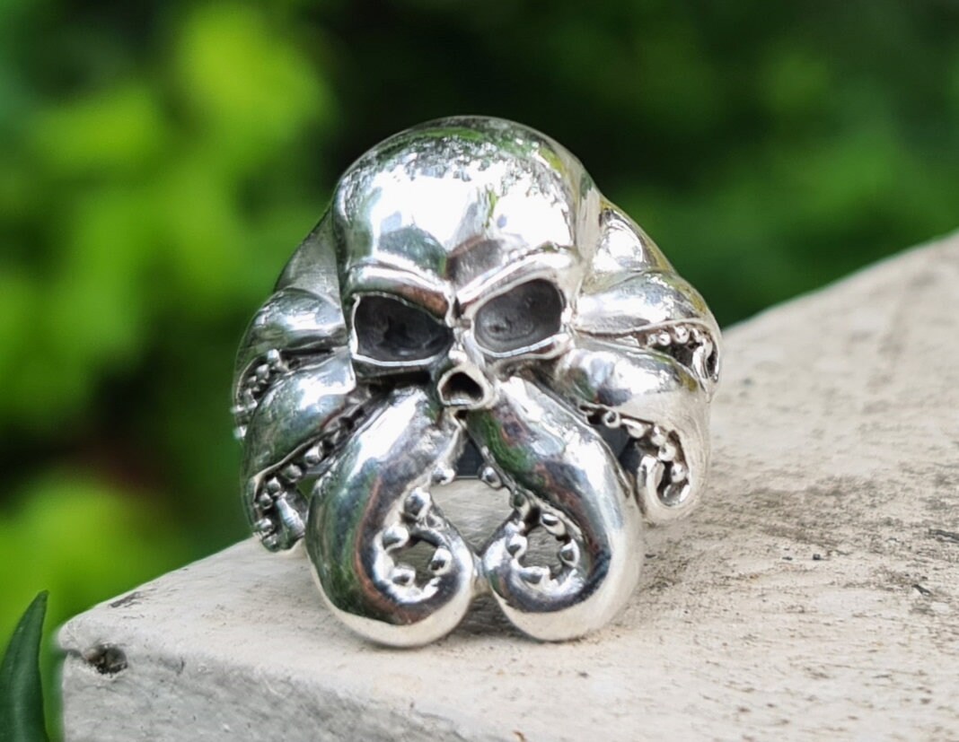 Octopus skull ring clearance