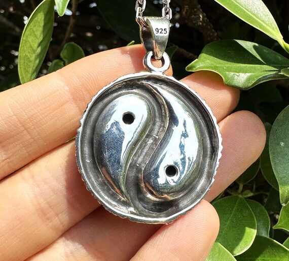 Yin Yang Pendant STERLING SILVER 925 Ouroboros Dragon Sacred