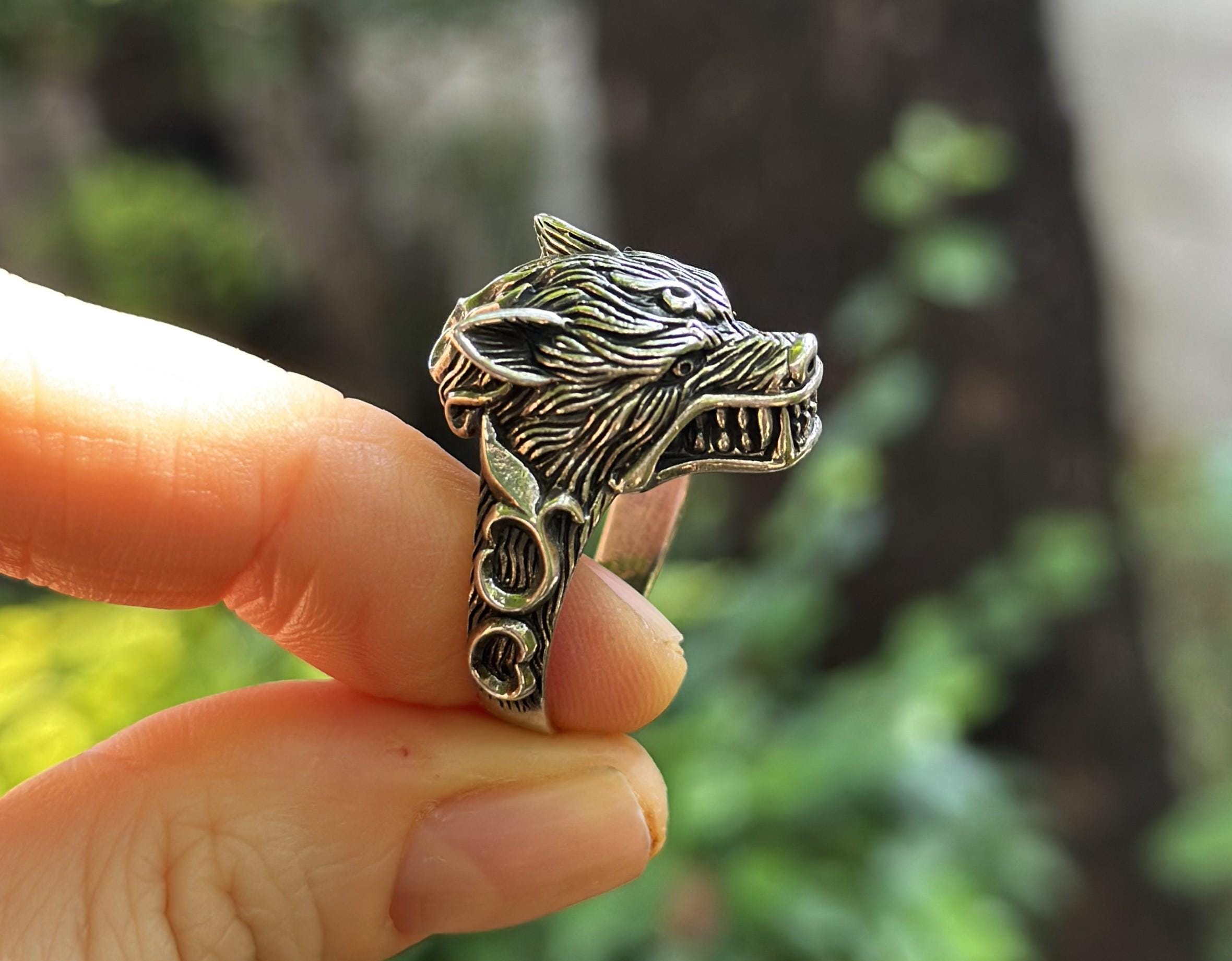 EmiriA エミリア　狼 リング wolf silver ring EmiriA エミリア 狼 リング wolf silver ring EmiriA エミリア 狼